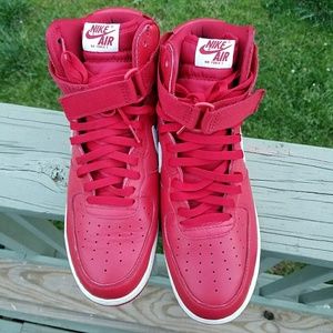 Rebirth of the Legend: Nike Air Force 1 Rebirth of the Legend: Nike Air Force 1